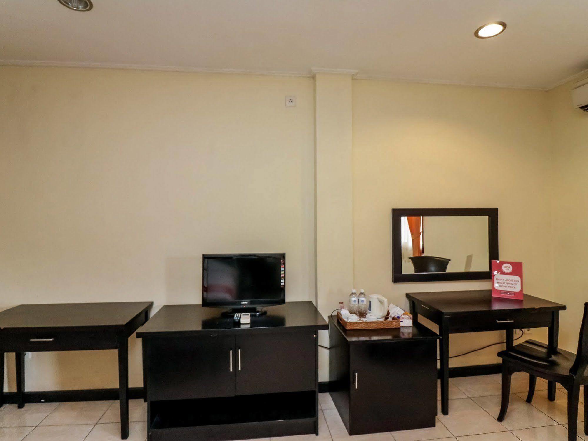 Hotel Intansari Denpasar Exteriör bild