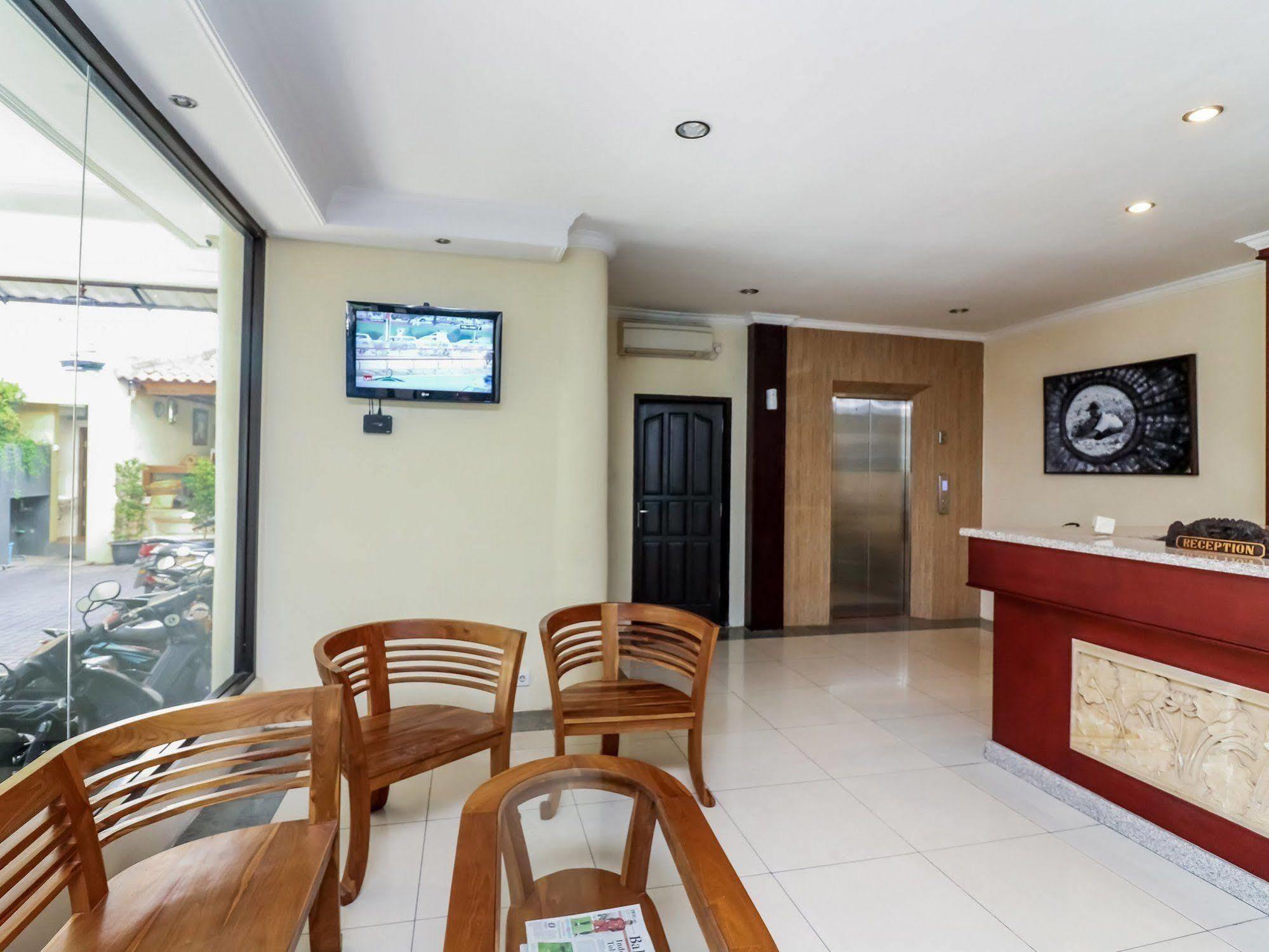 Hotel Intansari Denpasar Exteriör bild