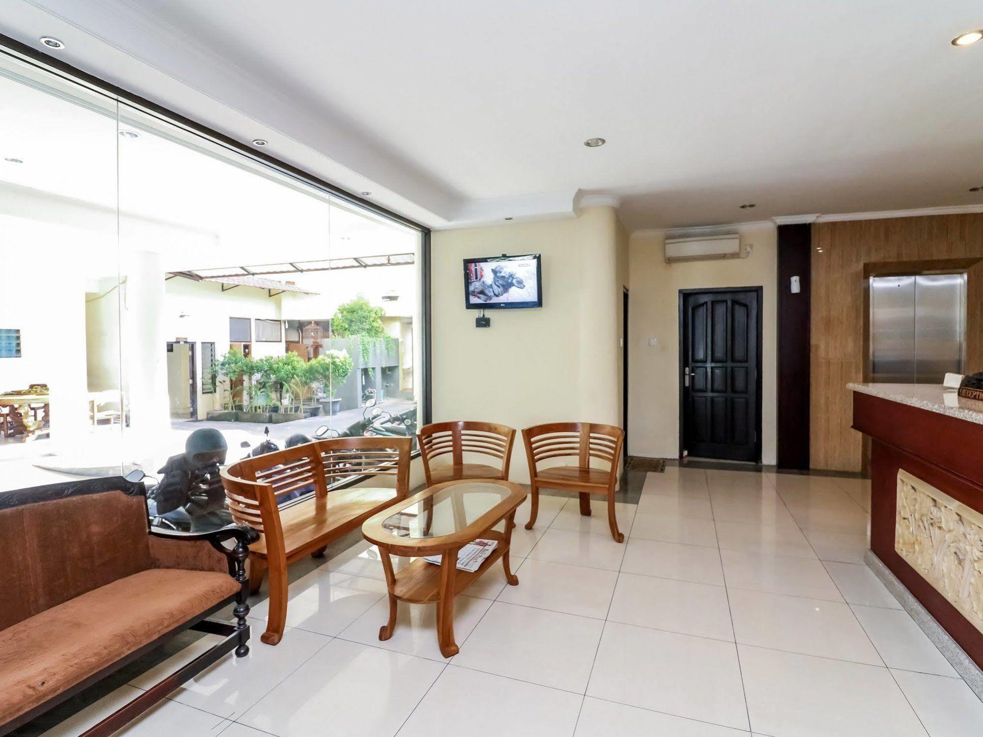 Hotel Intansari Denpasar Exteriör bild